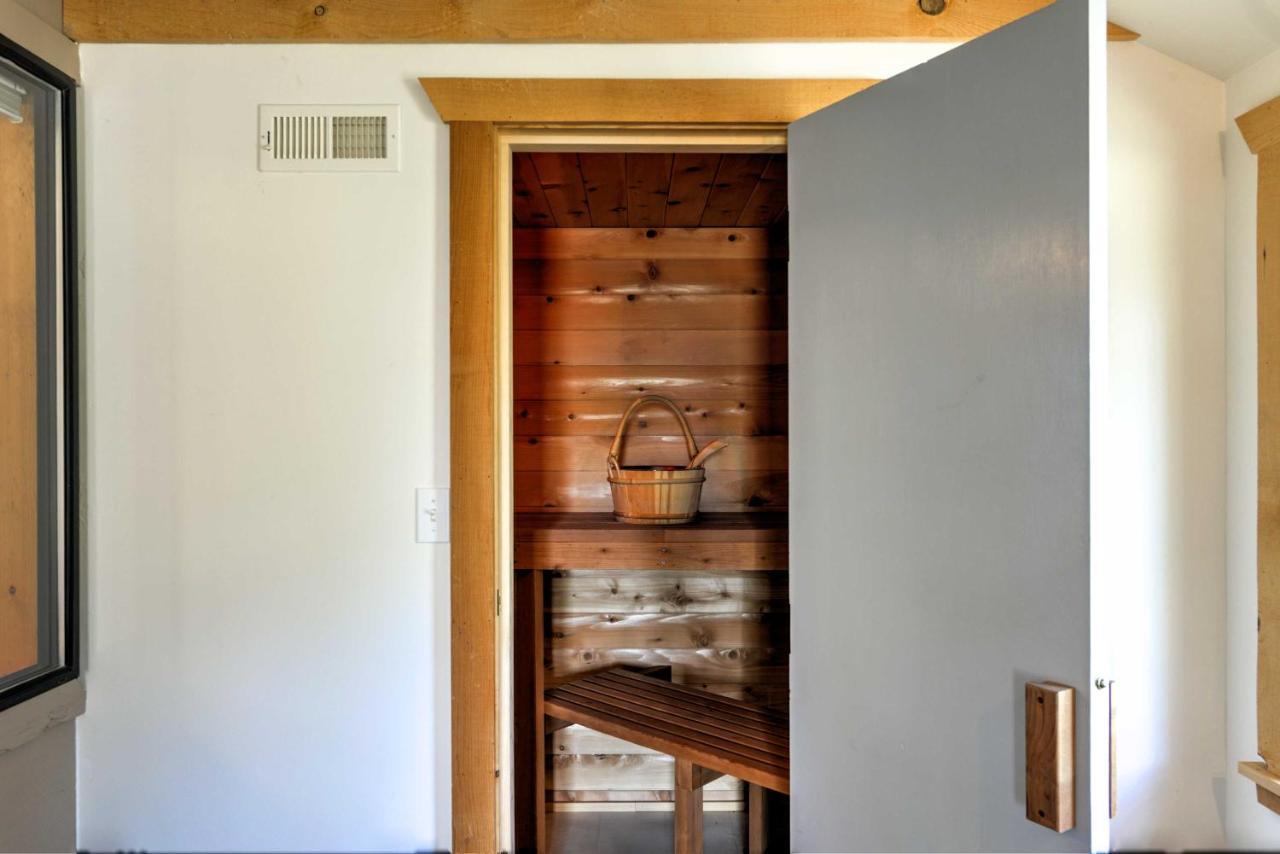 Ashland Cabin On 170 Acres With Mtn Views And Sauna! Exterior photo